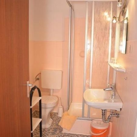 Doppelbettzimmer | Bad